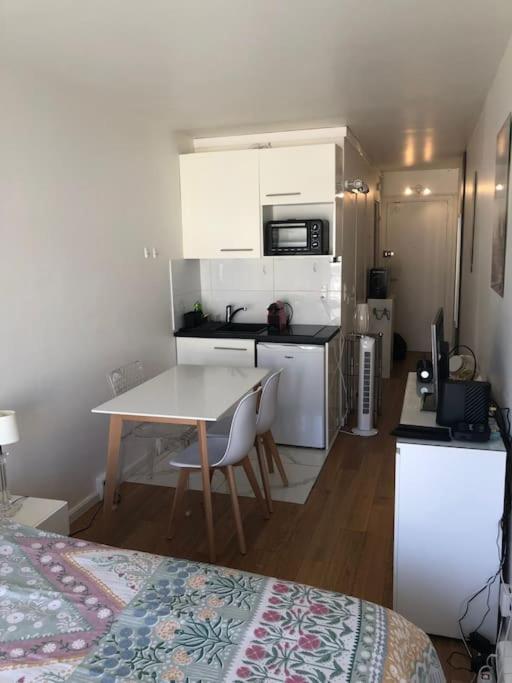 Nice Flat St Germain En Laye Centre 30 Minutes To Paris Saint-Germain-en-Laye Zewnętrze zdjęcie